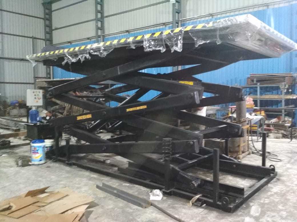 Triple Scissor Lift - Capacity: 2-3 Kg