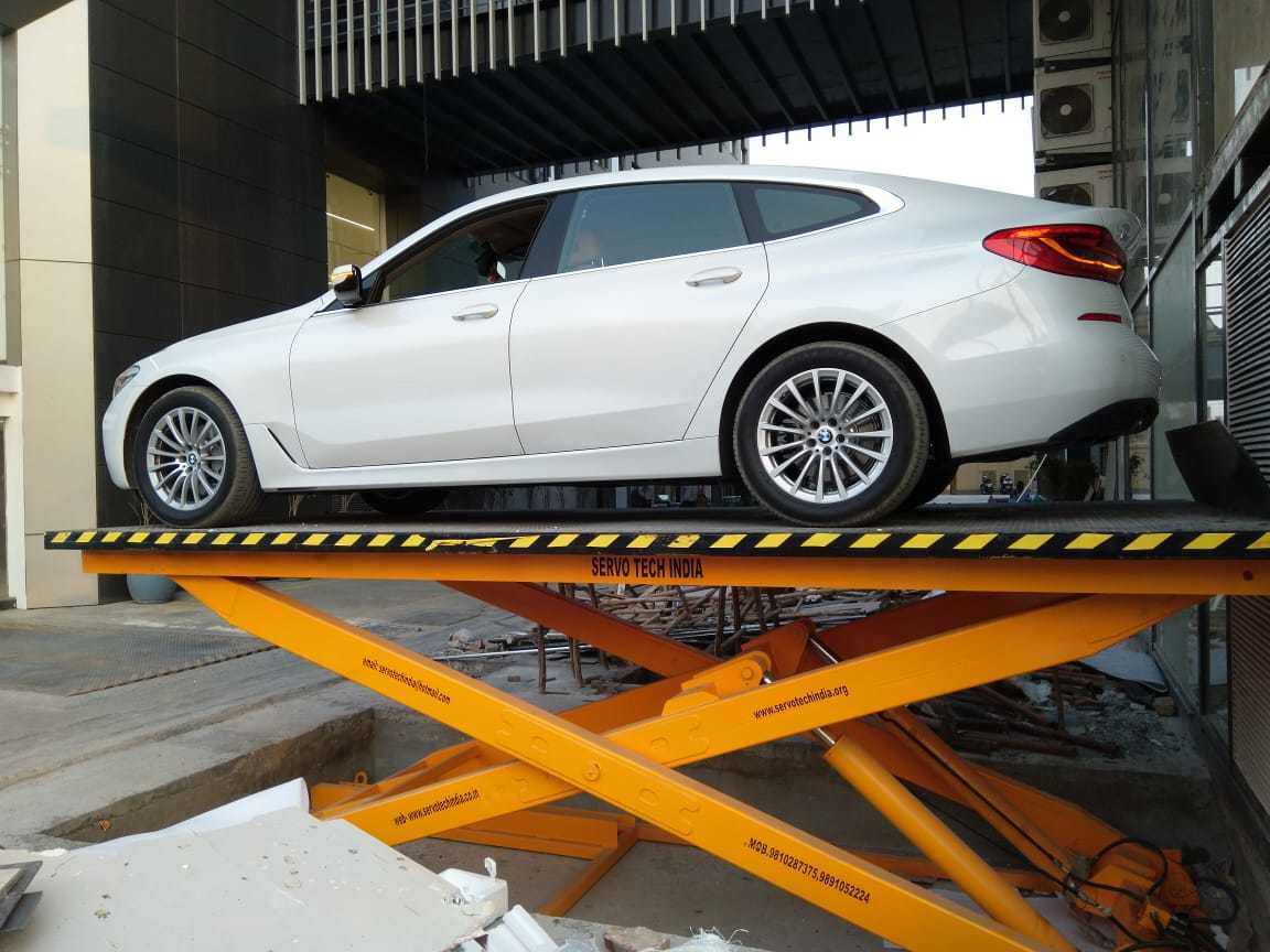 Hydraulic Car Lift - Durable Design High Performance For Smooth Operation