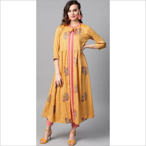 Washable Ladies Designer Kurti With Shrug