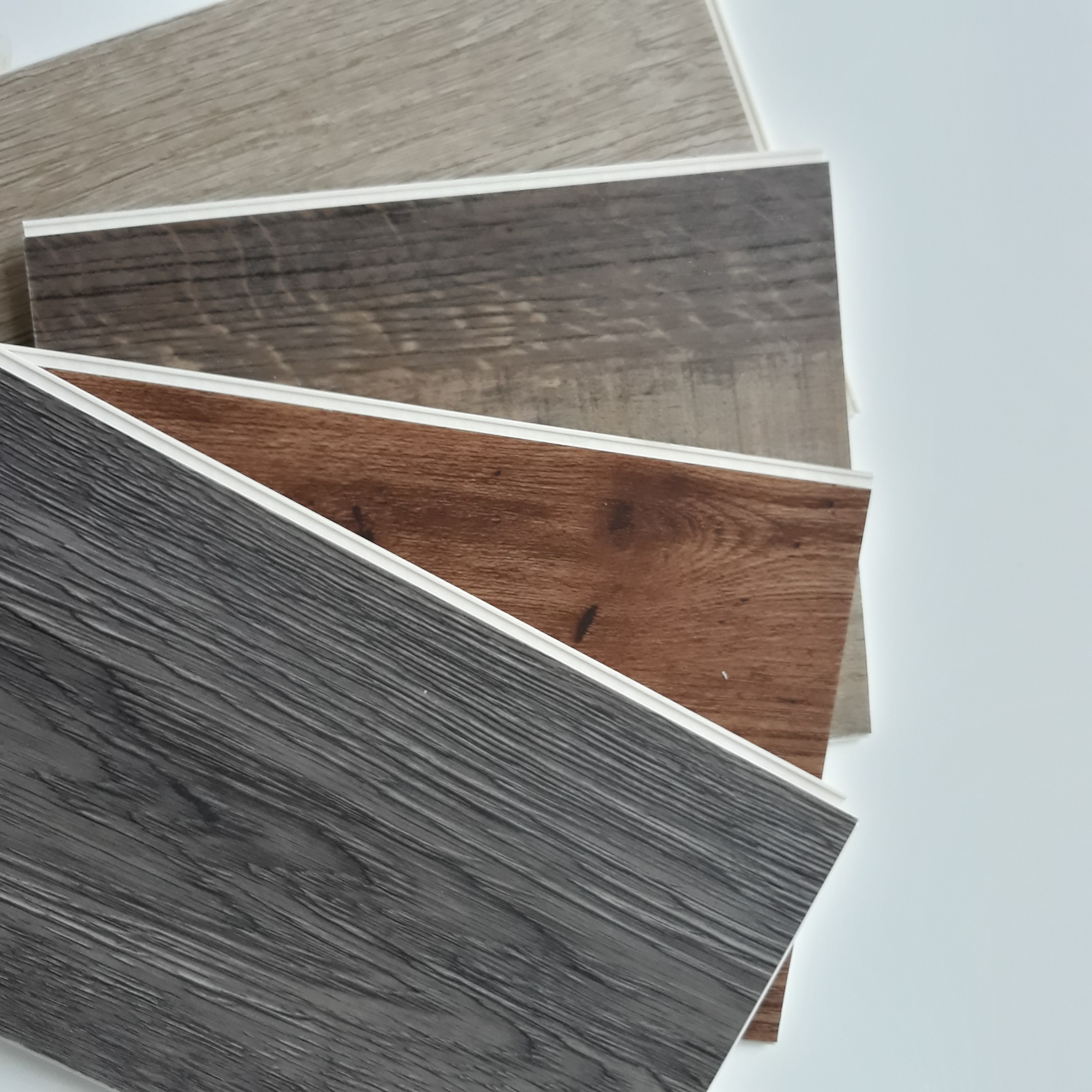 Luxury Spc Click Flooring - 3-5.5mm Thickness | Wood Pattern, Waterproof, Anti-slip, Antibacterial, Environmentally-friendly, Fireproof, Heat Insulation, Low Noise Emission, Non-toxic
