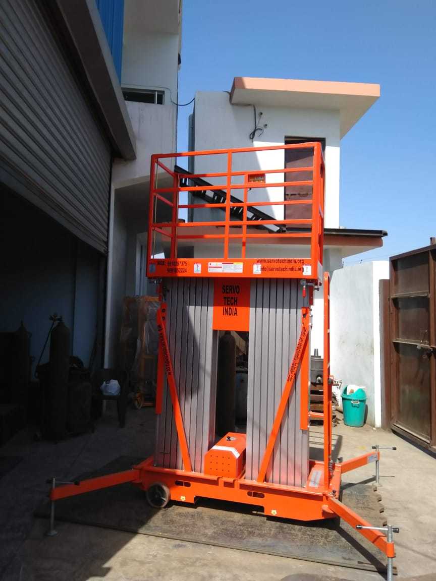 Aerial Mast Platform - Color: Orange