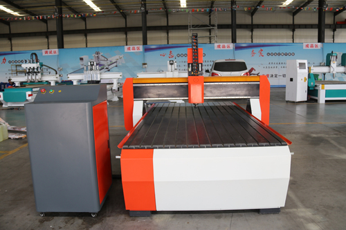 1325 Cnc Router Machine Capacity: 1000 Kg/day