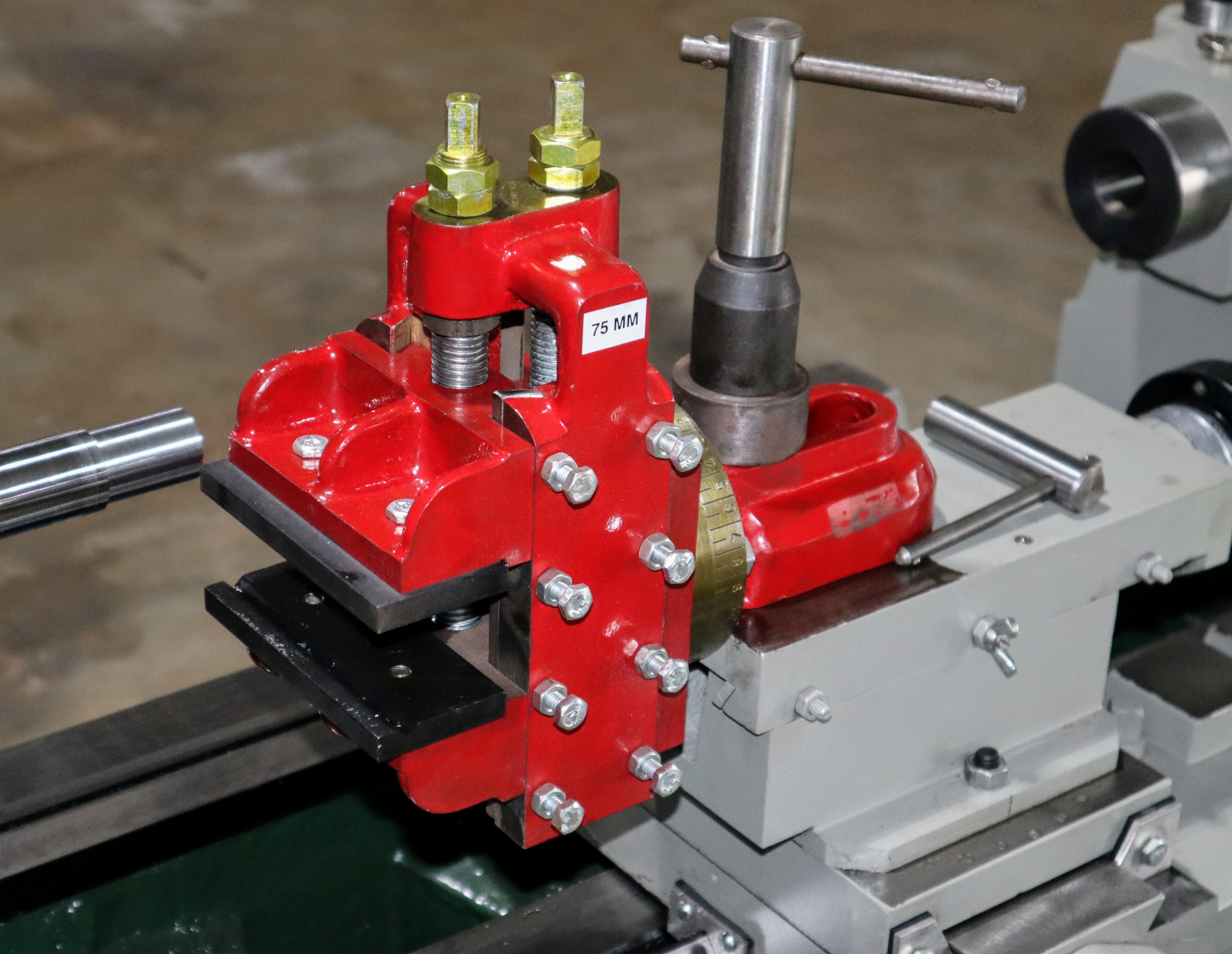 Cast Iron Key Way Jaw (12 Kg)