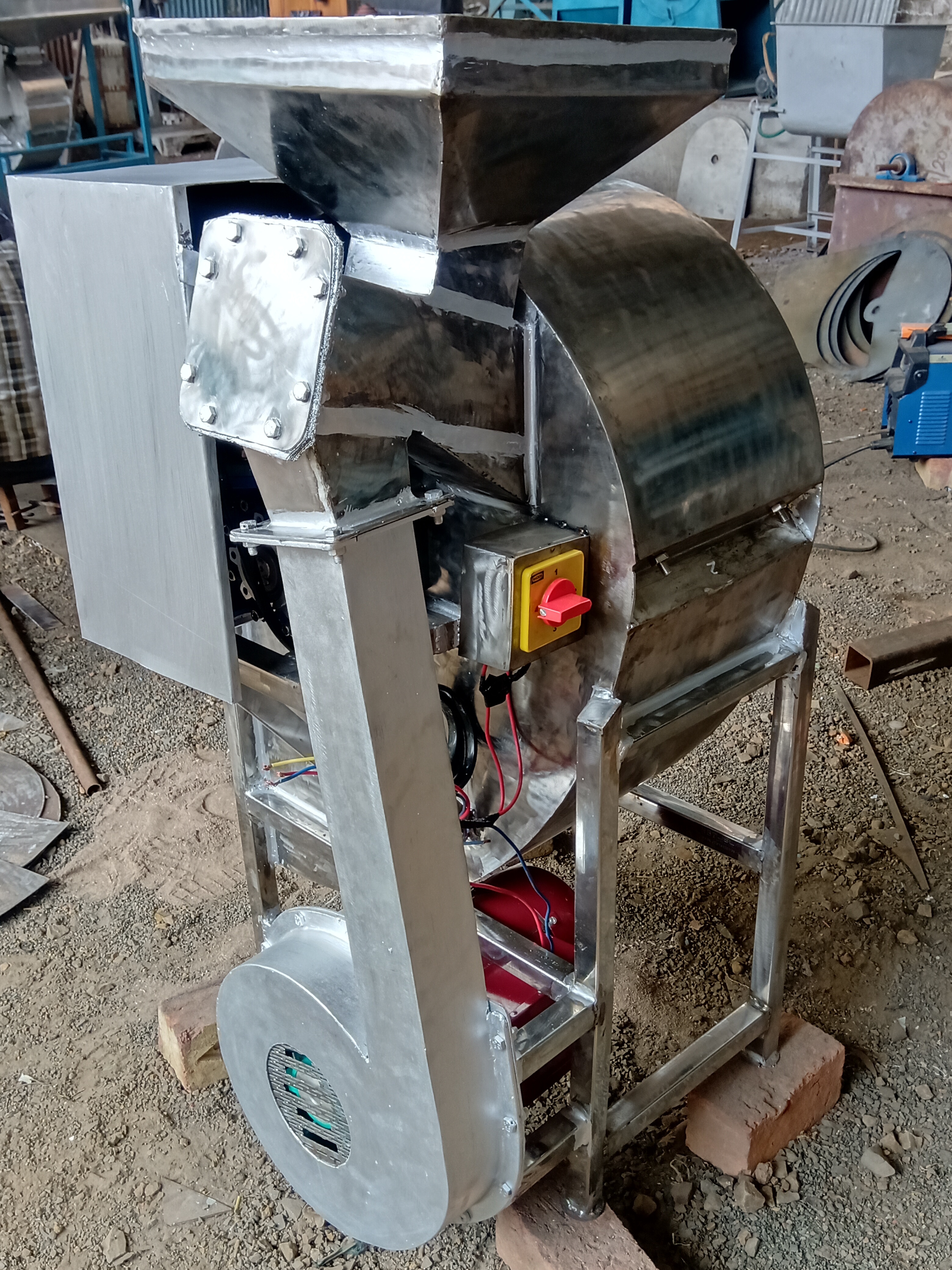 Stainless Steel Detergent Cage Mill - Automatic Grade: Semi-automatic
