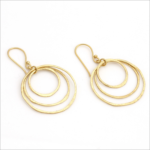 ब्रास मेटैलिक हैंड टेक्सचर ऑक्सीडाइज्ड एंड येलो गोल्ड प्लेटेड डैंगल एंड ड्रॉप ईयररिंग