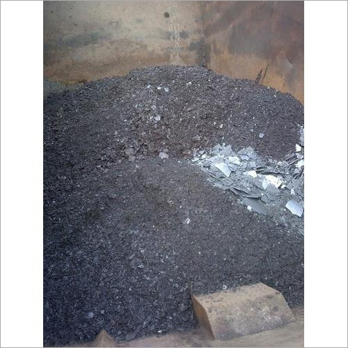 Black Iron Mill Scale Flakes