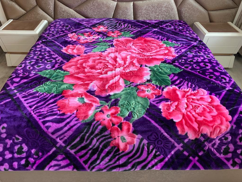 Plush Printed Mink Blanket Age Group: Adults