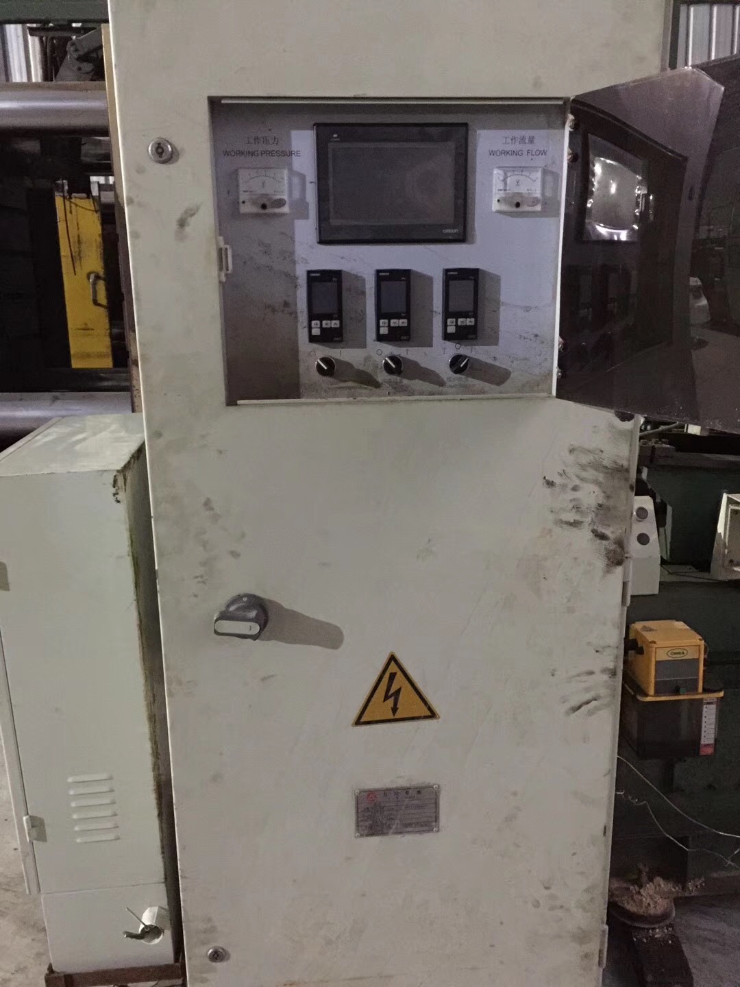 Used Lk Dc30t Hot Chamber Die Casting Machine - 3550x1560x1910 Mm Green | Eco-friendly High Efficiency High Performance Plc Control Touch Screen Low Noise 10 Pcs/min Capacity