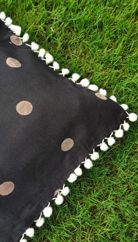 Kirti Finishing Black Polka Dots Cotton Cushion Cover With Pom Pom 16 Inches Set Of 5