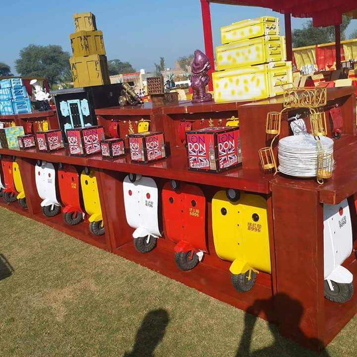Wooden Counter - Ply Board Material, Custom Color Options | Ideal For New Year And Wedding Celebrations, Easy Installation For Party Food Serving