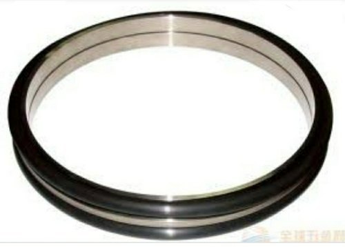 Floating Seal TC00620/07 / TD01068 / TD04941/5 Group Seal Tata Hitachi - Bucket Material | Designed for Optimal Fluid Containment and Streamlined Performance