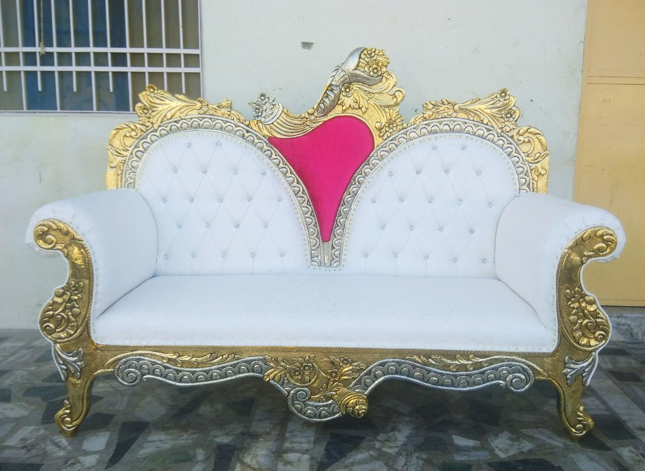 Wooden Royal Sofa - Color: As Per Client Choice