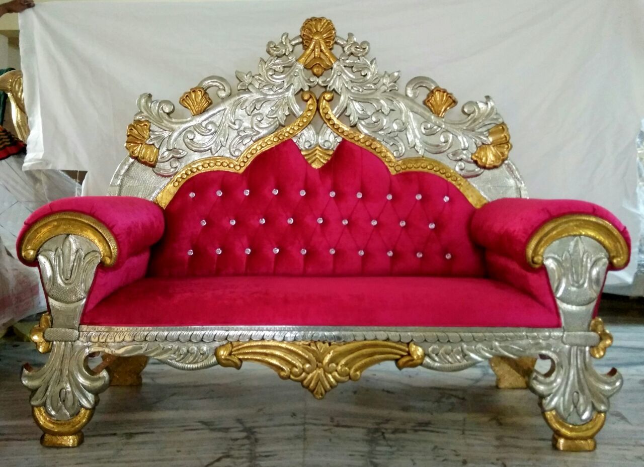 Wooden Royal Sofa - Color: As Per Client Choice