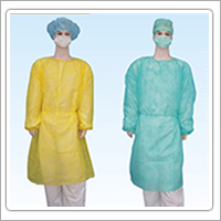 इंसोलेशन गाउन जिसमें इलास्टिक कफ है