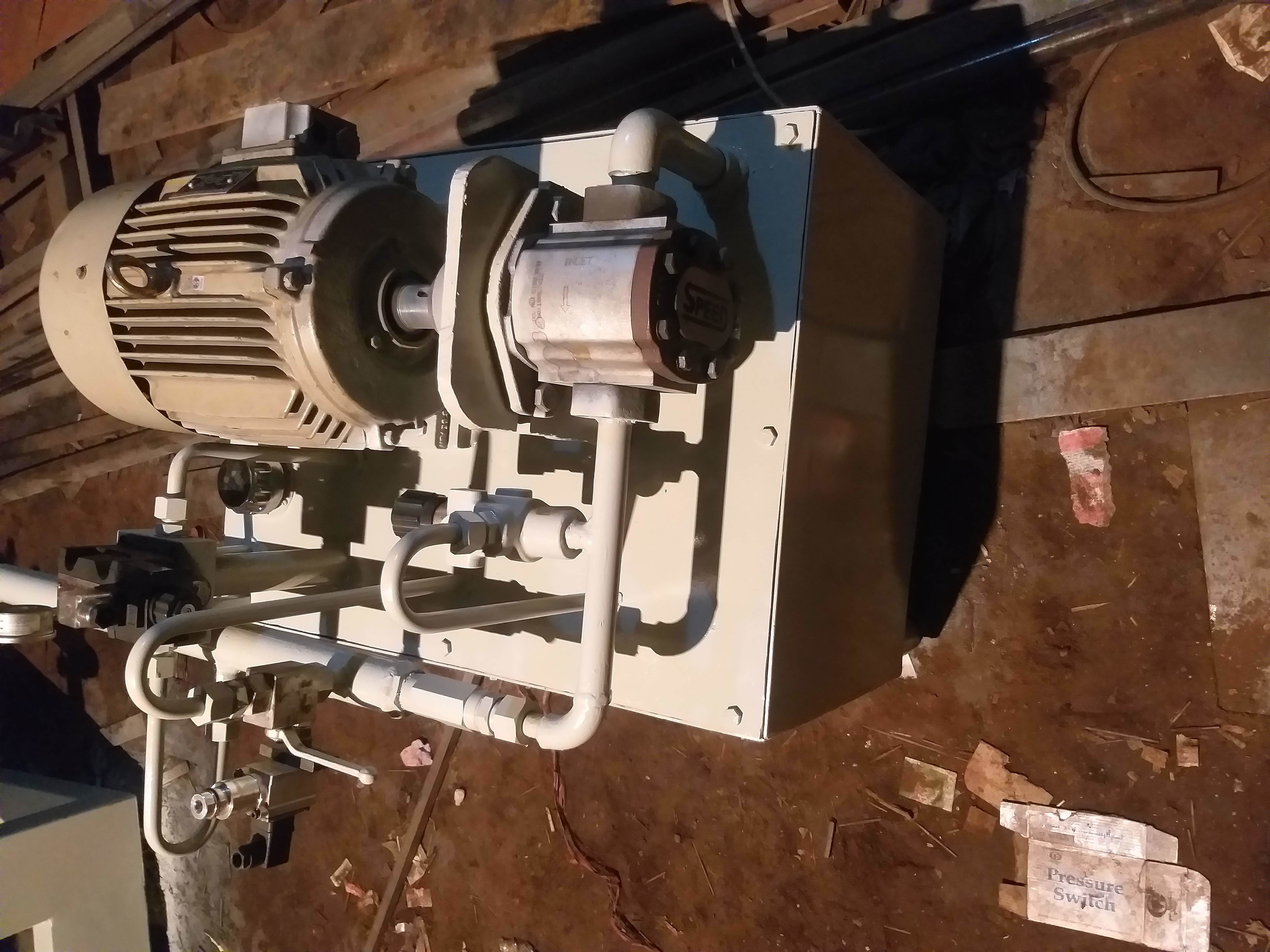 Automatic Core Dry Press Machine