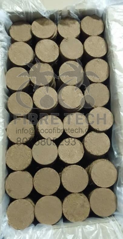 Coir Pith - 100% Pure, 15 Gram Cylindrical Dark Brown Eco-friendly Growing Medium | Cool Natural Fiber For Erosion Control And Plant Cultivation