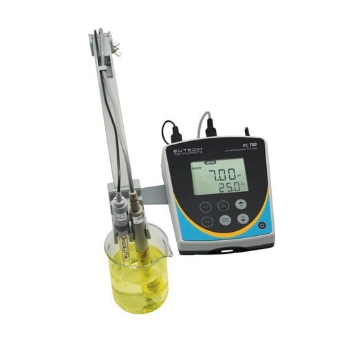 Eutech Benchtop Multiparameter Pc2700