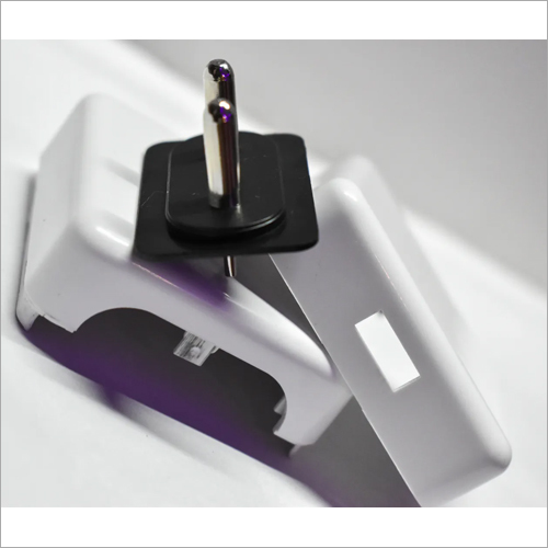 मोबाइल फोन चार्जर के लिए कैबिनेट