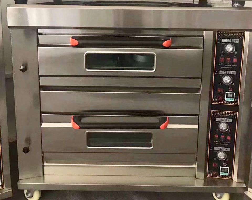 Deck Oven - Stainless Steel, Triple Deck | 230v Power Supply, Lpg/electric Fuel Type, Digital Control System