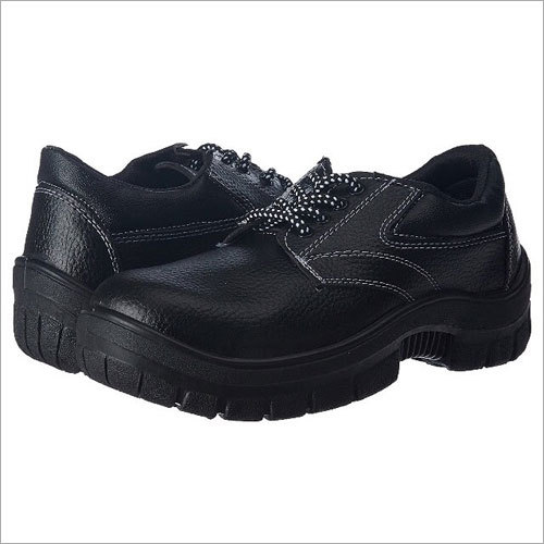 Labour Shoes - PVC Insole and Outsole, All Sizes, Black, Unisex, 1 Inch Heel, Steel Toe, PVC Upper Material, 400 GSM Weight