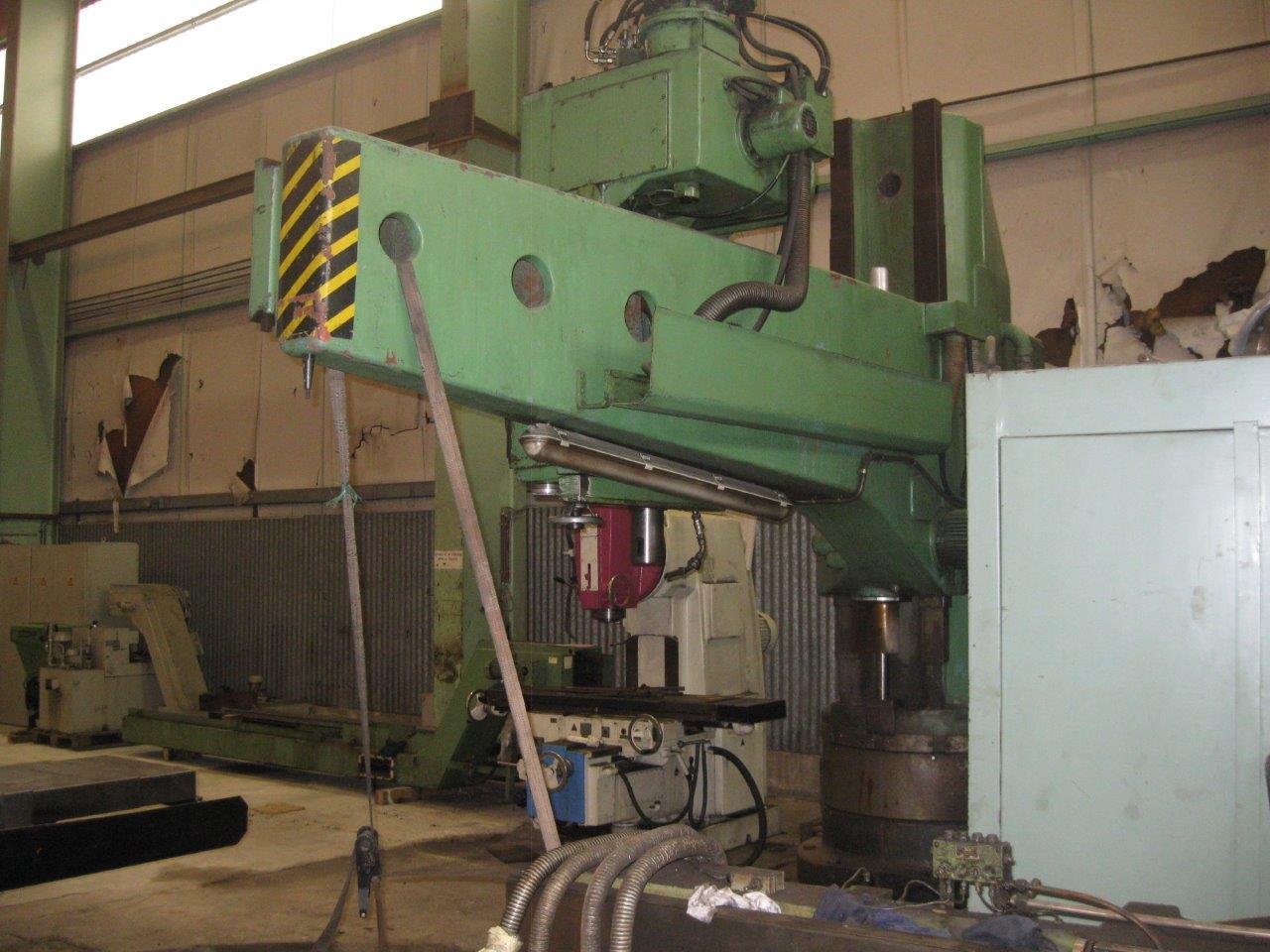Radial Drill - Steel, Arm Length: 80/110 Mm, Heavy Duty, High Motor Power, Variable Spindle Speed | Cost Effective, Durable Design, Precise Drilling, Versatile, Efficient Operation, Wide Reach