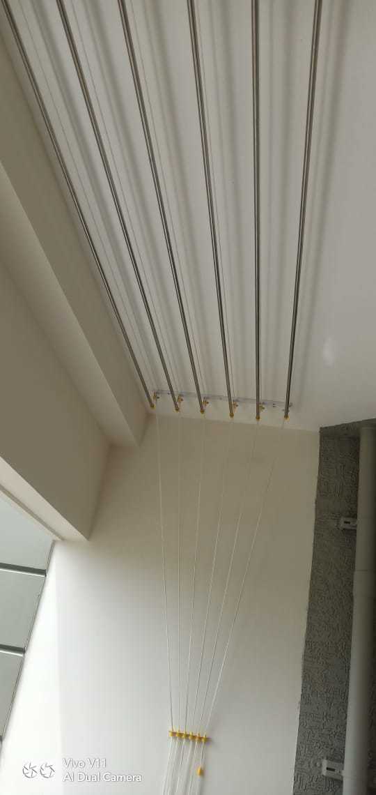 Silver Pulley Cloth Drying Hangers In Vadavalli