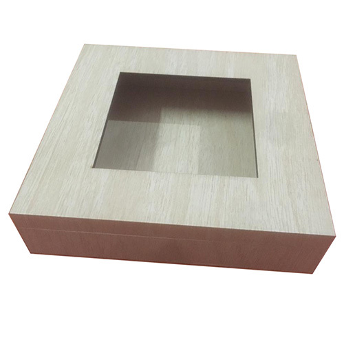 लकड़ी का उपहार बॉक्स