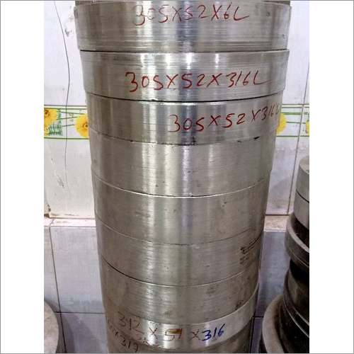 Stainless Steel Round Rod - Industrial Grade, Silver Color | Exceptional Strength, Corrosion Resistance, Versatile Applications
