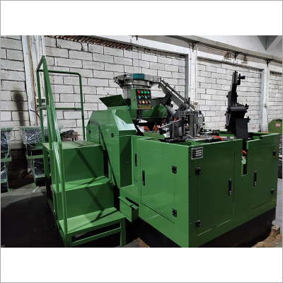 स्वचालित मोल्ड खोलने और बंद करने की मशीन