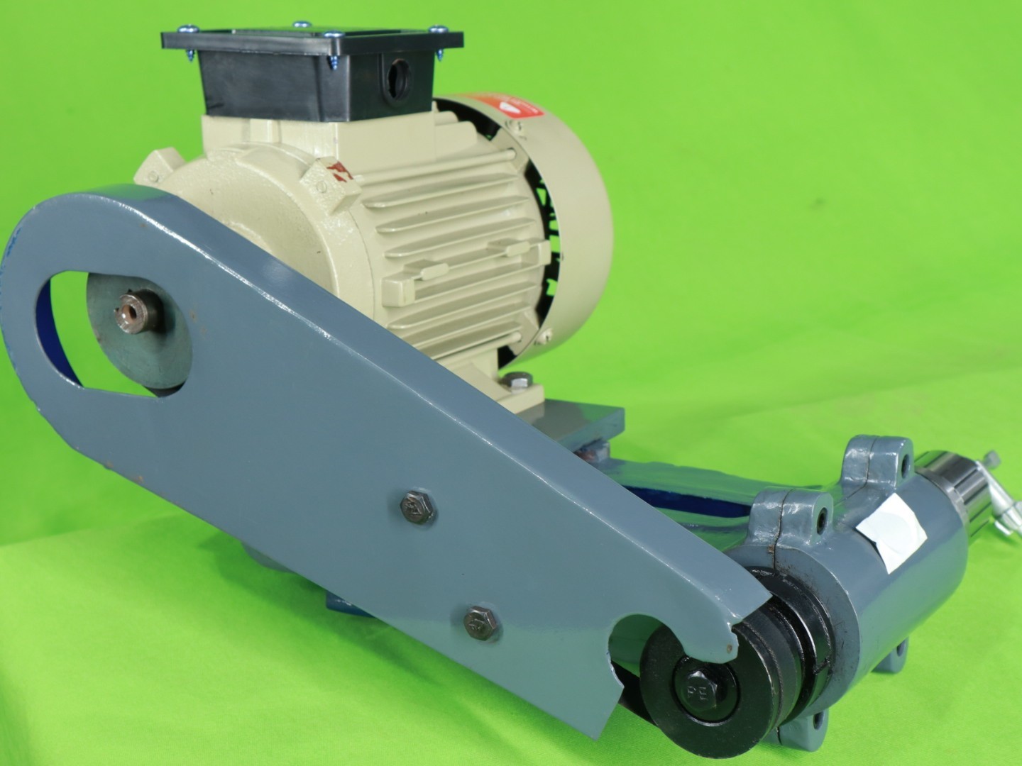 Key Way Attachment With Motor