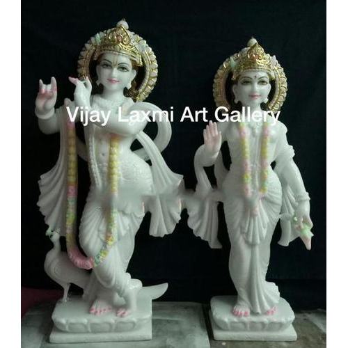 मकराना संगमरमर की राधा कृष्ण प्रतिमा को चमकाने
