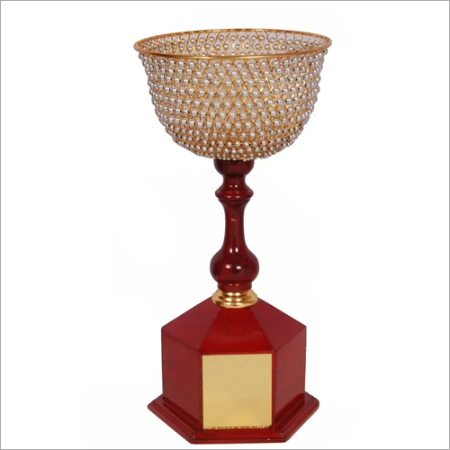 मेटल क्रिस्टल ट्रॉफी का आकार: विभिन्न आकार में उपलब्ध