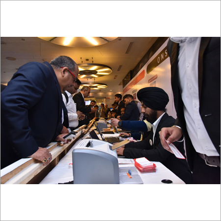 On Spot Registration - Color: Gray (Machine); Variable (Stationary Setup)