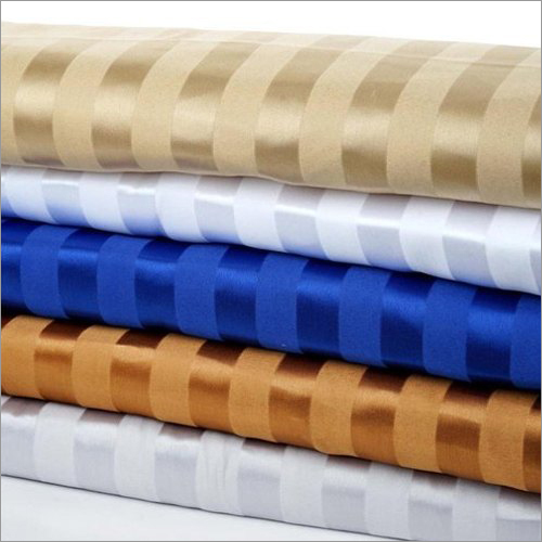 विभिन्न रंगों के साटन स्ट्राइप फैब्रिक में उपलब्ध