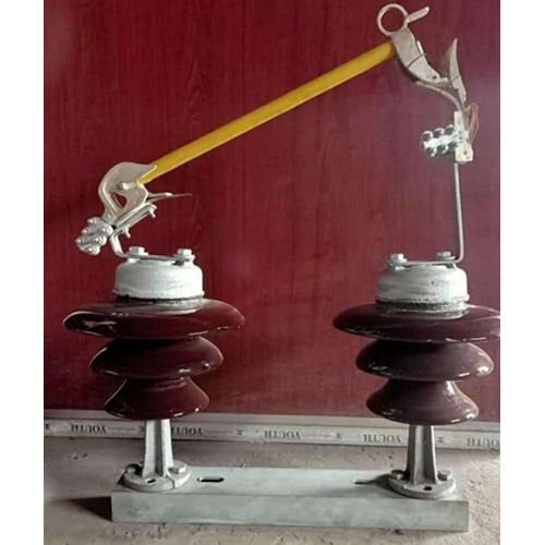 33 केवी ड्रॉप आउट फ्यूज सेट