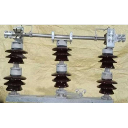 33 केवी आइसोलेटर डबल स्टेक टाइप