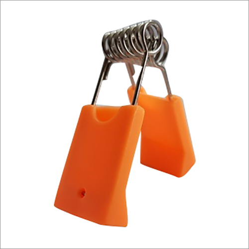 वसंत और टोपी