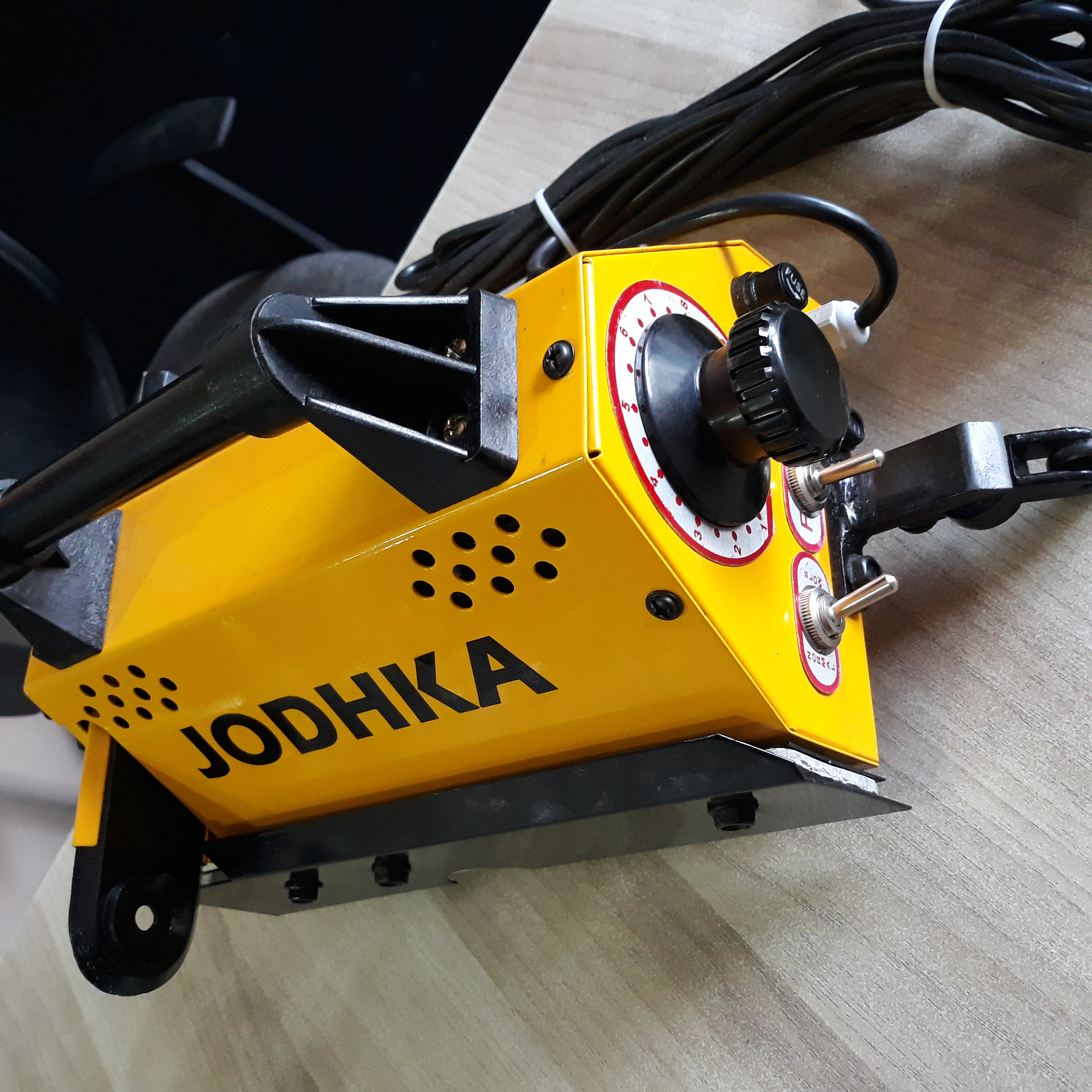 Pug Cutting Machine By Jodhka Enterprise