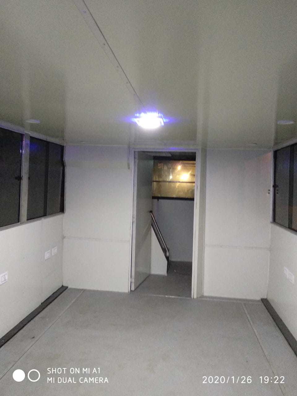 Ms Double Dacker Restaurent On Wheels