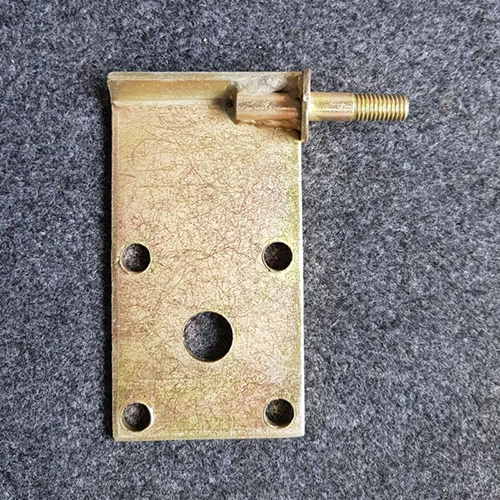 ई रिक्शा के लिए स्टड के साथ कमानी प्लेट बिग