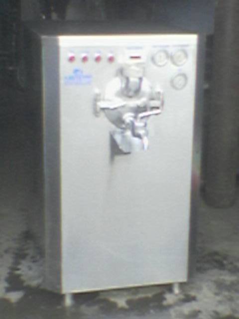 व्हाइट बैच फ़्रीज़र