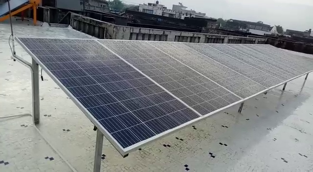 Solar Roof Top System - Material: Glass