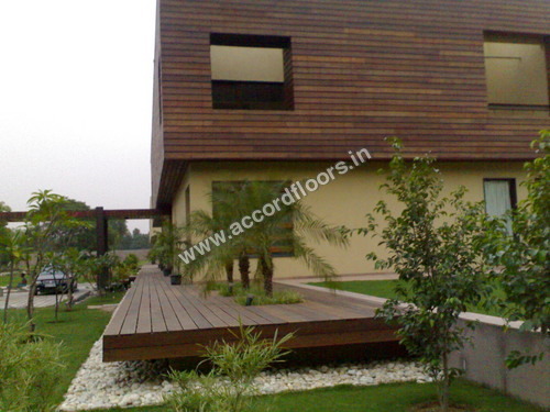 Exterior Wall Cladding - Wooden Material, 10-15mm Thickness, Matte Smooth Finish | Weather Resistant, Anti-Static, Fireproof, Mould-Proof