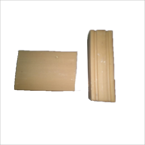 कपड़े धोने के बार साबुन को साफ करें