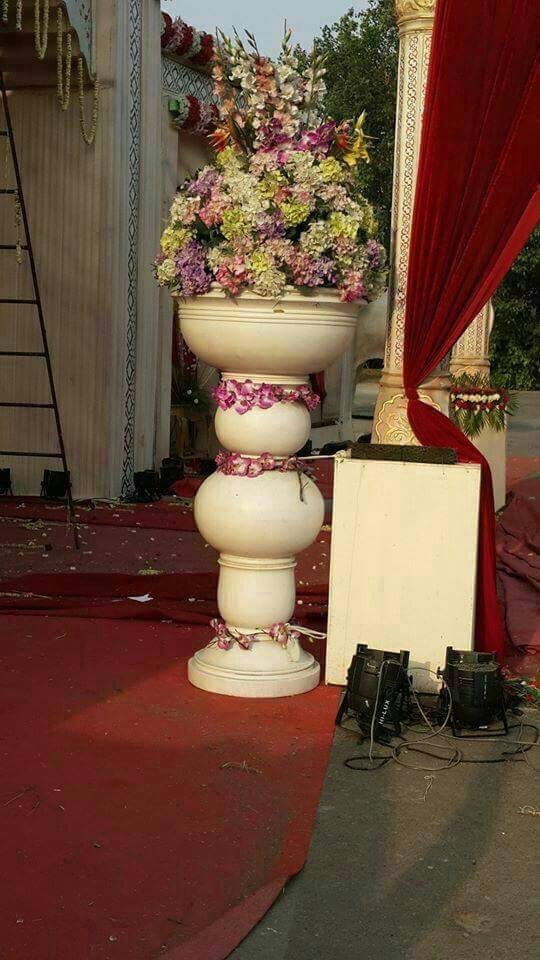 As Per Client Choice Fiberglass Pot
