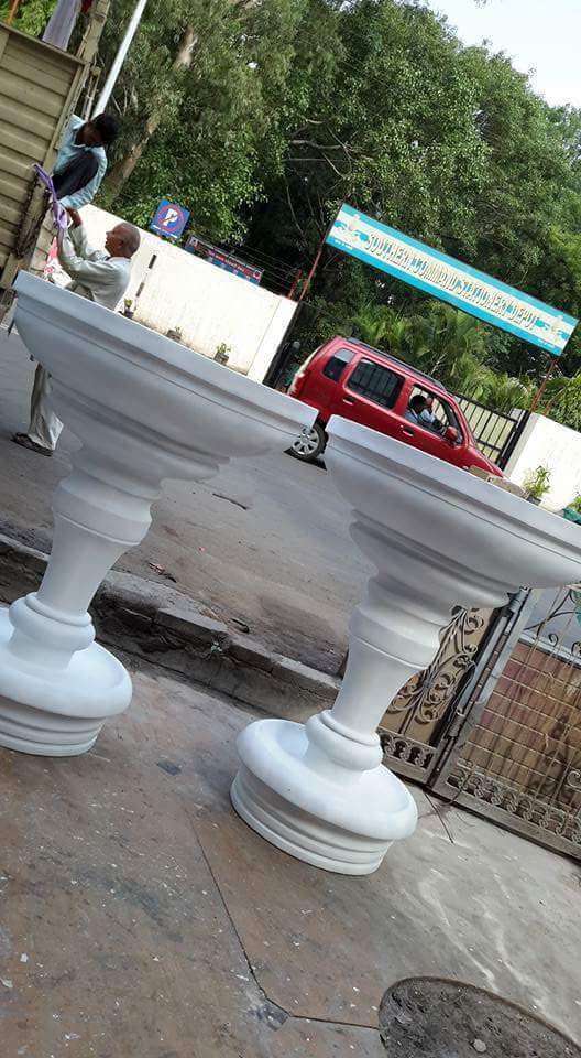 As Per Client Choice Fiberglass Pot