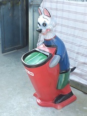 Animal Shape Dustbin - Fibre, 4 Feet Size | Customised Color, Manual Functionality, Ideal For Indoor And Outdoor Use