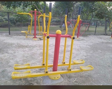 Outdoor Gym Equipment - Iron And Ms Material, Size Adjustable And Flexible Design For Adults