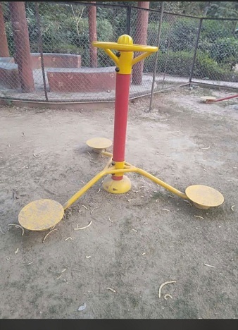 Outdoor Gym Equipment - Iron And Ms Material, Size Adjustable And Flexible Design For Adults