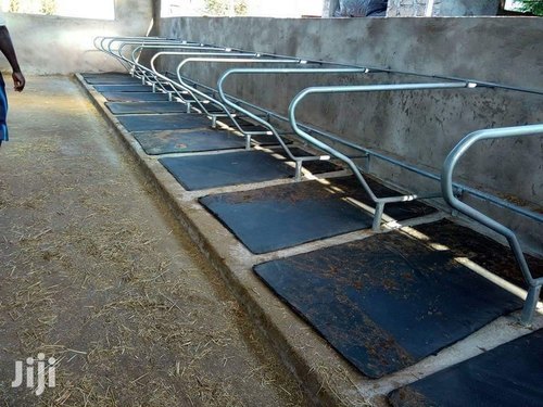 Cow Mat Back Material: Rubber Tpr